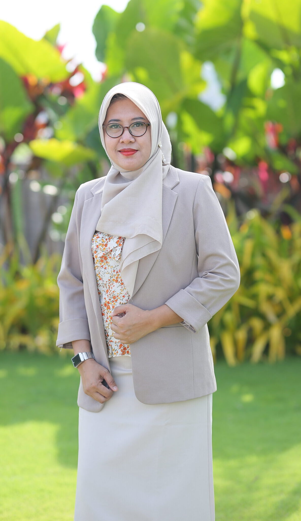 Khoirotun Nisail Fitriyah, S.S., M.Pd..