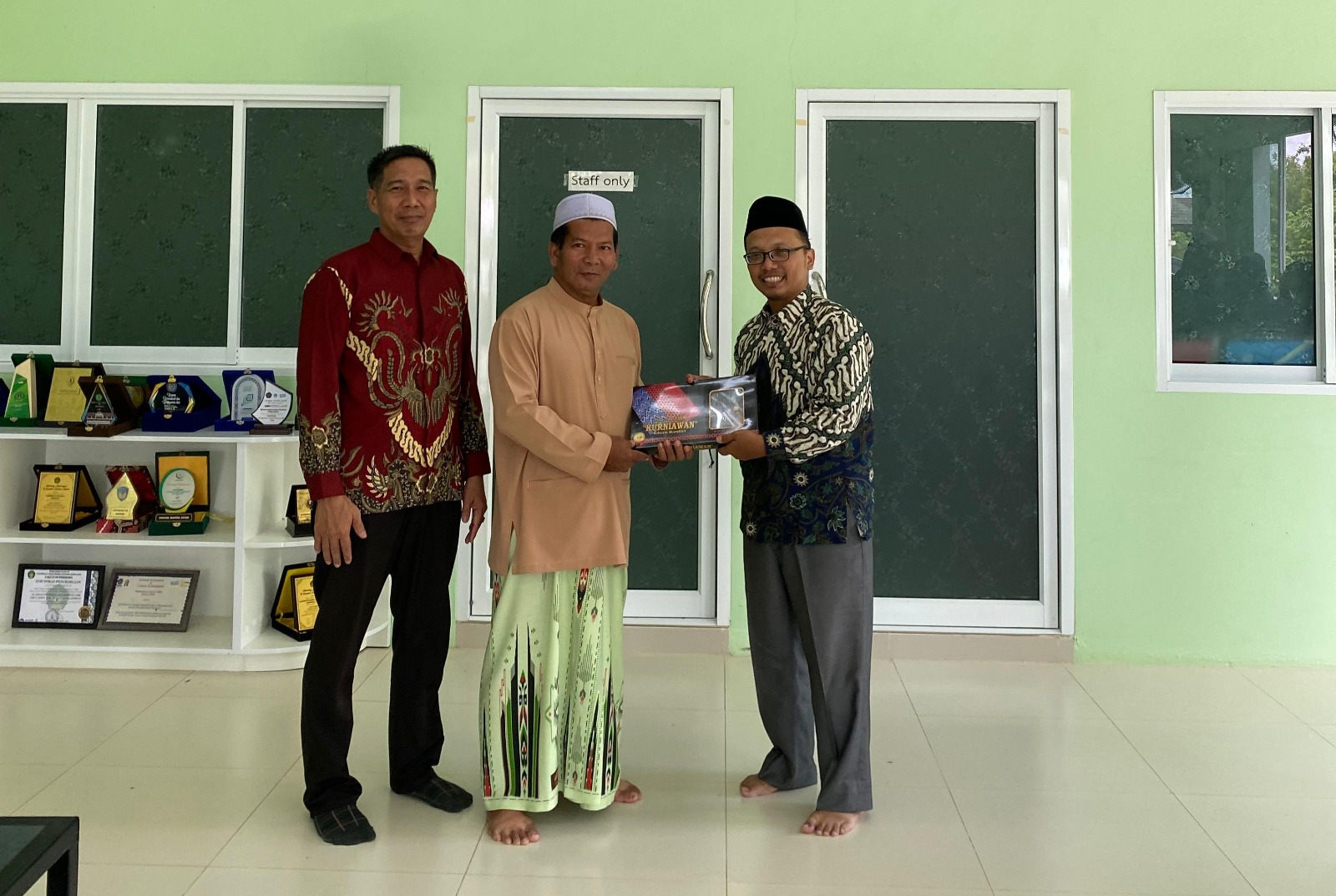 International Academic Collaboration on Islamic Family Law, Family Ethics, and Muslim Youth Character Development